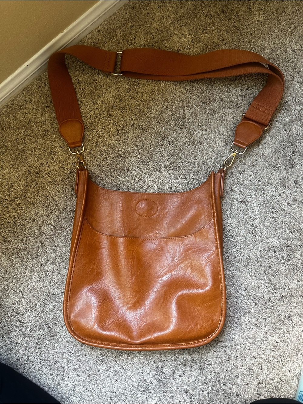 Social Threads Leather Crossbody Bag in Cognac Brown